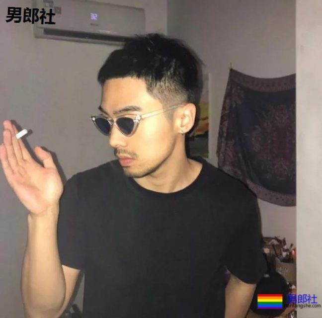 舍友是Gay圈名媛是一种什么样的体验? - 51虹马 舍友是Gay圈名媛是一种什么样的体验? - 51虹马