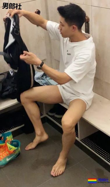 舍友是Gay圈名媛是一种什么样的体验? - 51虹马 舍友是Gay圈名媛是一种什么样的体验? - 51虹马