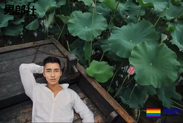 超帅肌肉体育生,太好看了趴! - 51虹马 超帅肌肉体育生,太好看了趴! - 51虹马