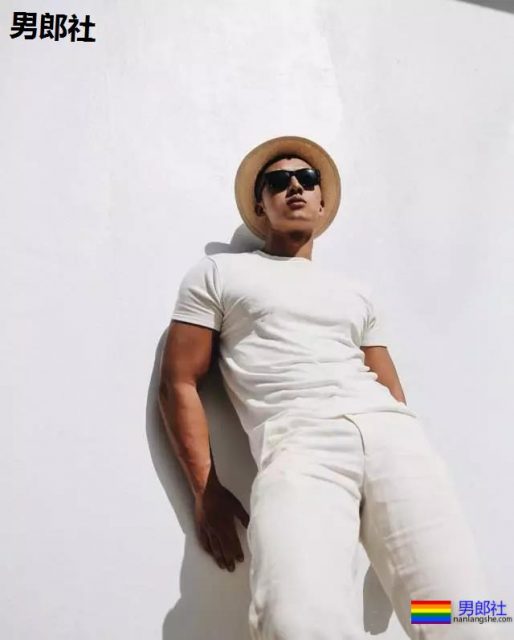 超帅肌肉体育生,太好看了趴! - 51虹马 超帅肌肉体育生,太好看了趴! - 51虹马