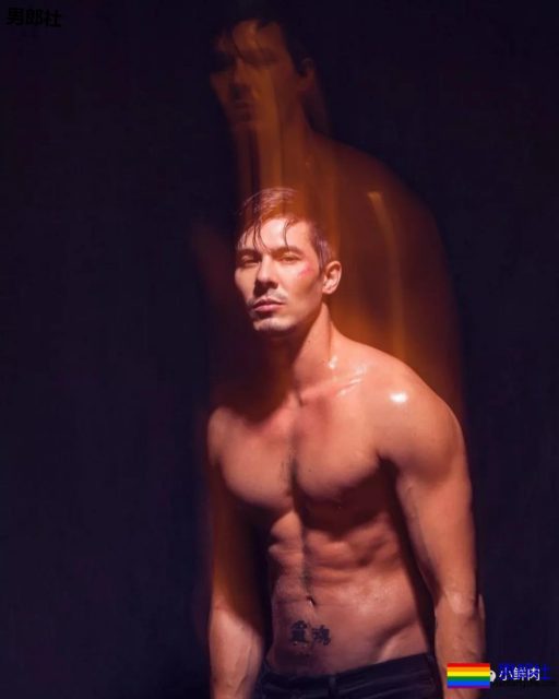 男星拍泼水节海报被指掉价?醒醒吧,认错人了! - 51虹马 男星拍泼水节海报被指掉价?醒醒吧,认错人了! - 51虹马