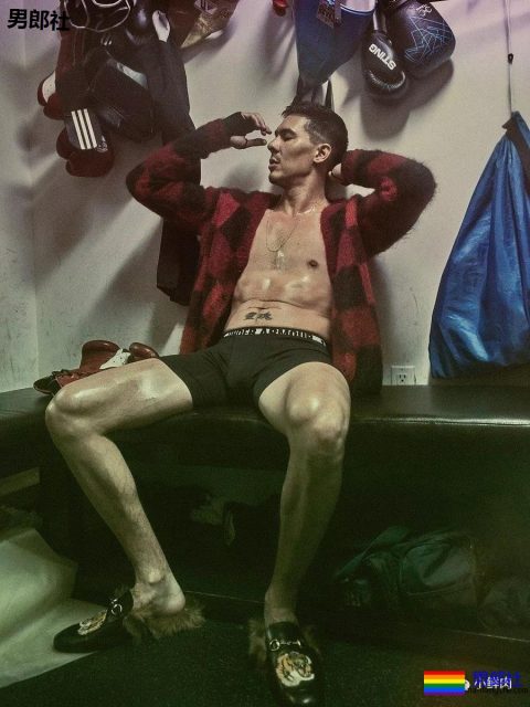 男星拍泼水节海报被指掉价?醒醒吧,认错人了! - 51虹马 男星拍泼水节海报被指掉价?醒醒吧,认错人了! - 51虹马