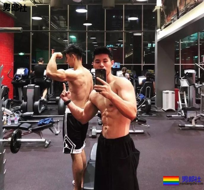 长腿筋肉小狼狗，下一任男朋友就是他了！ - 51虹马