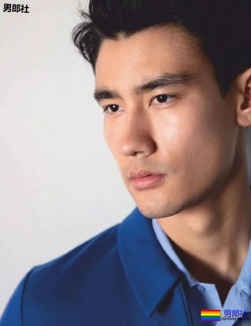 强吻男同事的帅气肌肉医生,变身夜场儛男!这个天菜尤物我又可以了! - 51虹马 强吻男同事的帅气肌肉医生,变身夜场儛男!这个天菜尤物我又可以了! - 51虹马