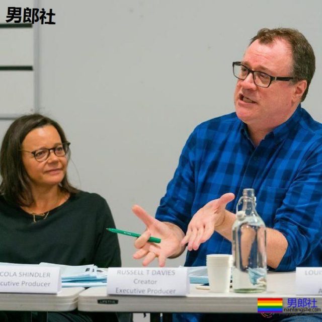 巴尼叔和年年乐队的奥利参演艾滋题材新剧 - 51虹马