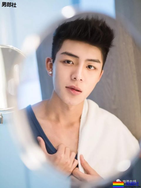 00年偷心小狼狗，这么帅爱了！ - 51虹马