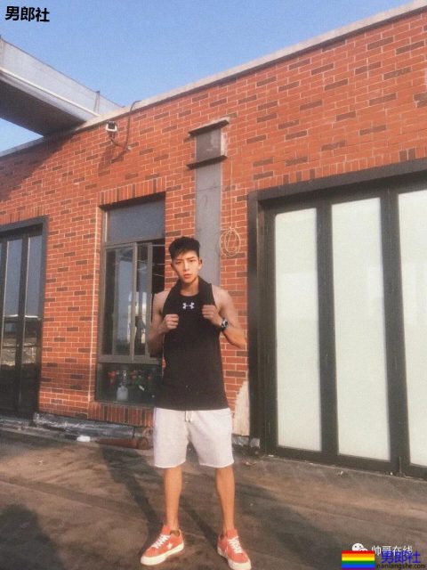 00年偷心小狼狗，这么帅爱了！ - 51虹马