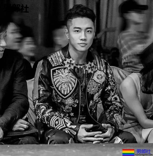 有颜，有才的超级天菜帅哥，时尚男模大秀好身材 - 51虹马