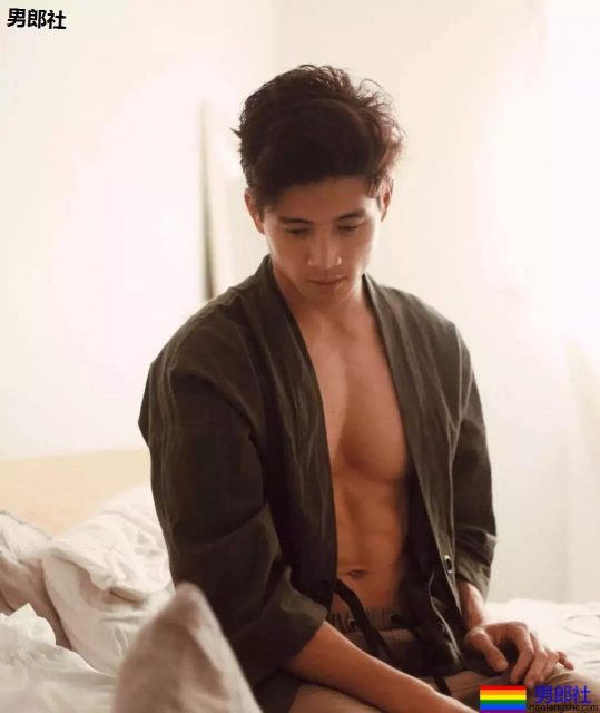 超A狼狗系！双人床照自拍曝光！ - 51虹马