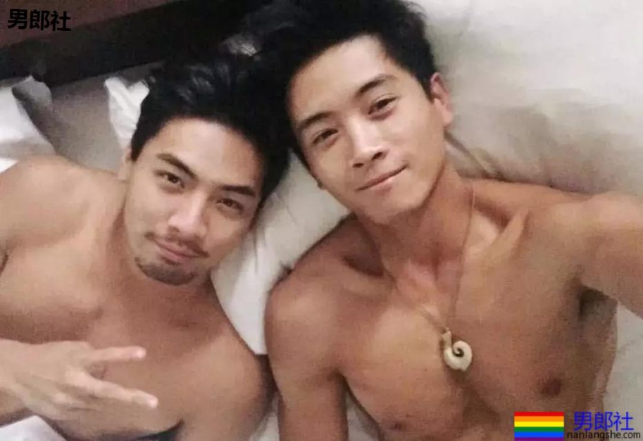 超A狼狗系！双人床照自拍曝光！ - 51虹马