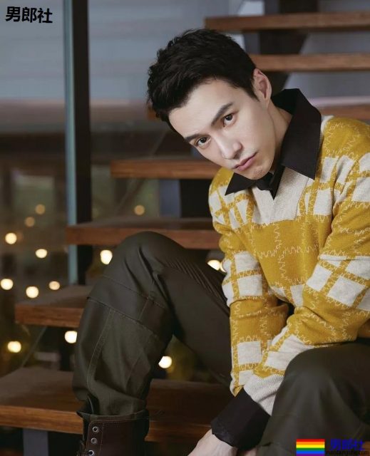 大鼻子肌肉帅穿上正装如此性感,脱掉正装后超有料 - 51虹马 大鼻子肌肉帅穿上正装如此性感,脱掉正装后超有料 - 51虹马