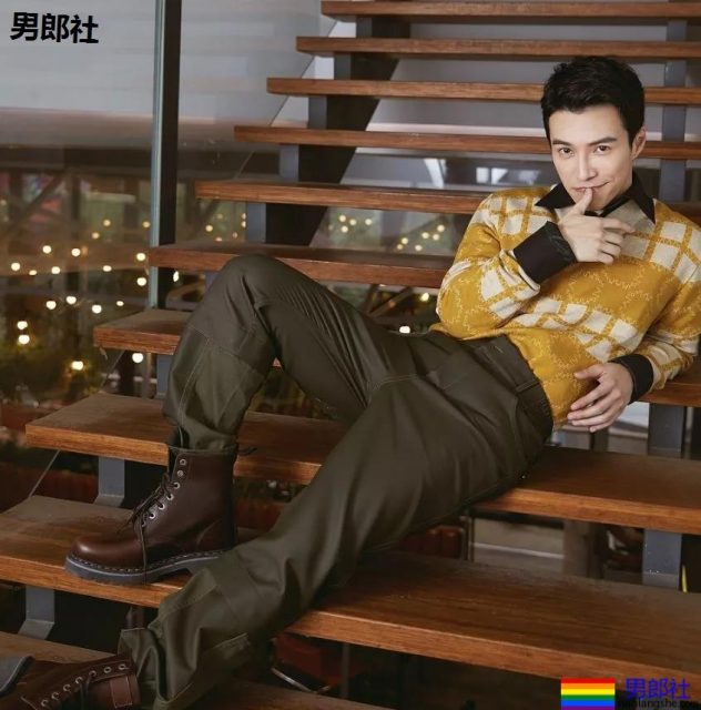 大鼻子肌肉帅穿上正装如此性感,脱掉正装后超有料 - 51虹马 大鼻子肌肉帅穿上正装如此性感,脱掉正装后超有料 - 51虹马