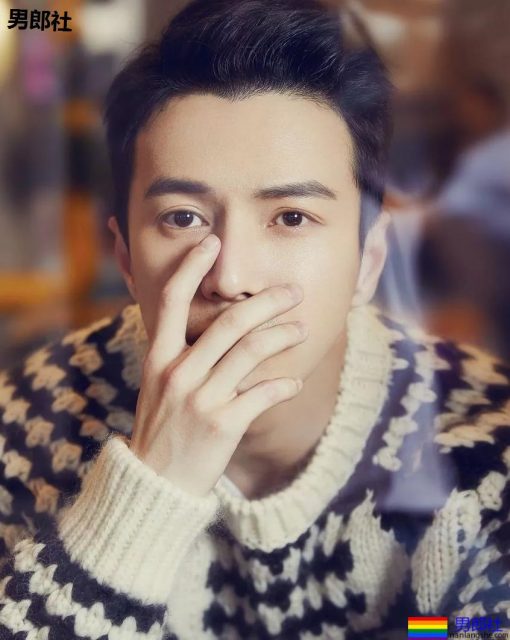 大鼻子肌肉帅穿上正装如此性感,脱掉正装后超有料 - 51虹马 大鼻子肌肉帅穿上正装如此性感,脱掉正装后超有料 - 51虹马