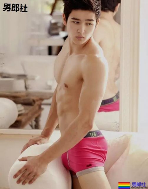 92年粗大混血天菜小鲜肉 进可攻退可受 - 51虹马