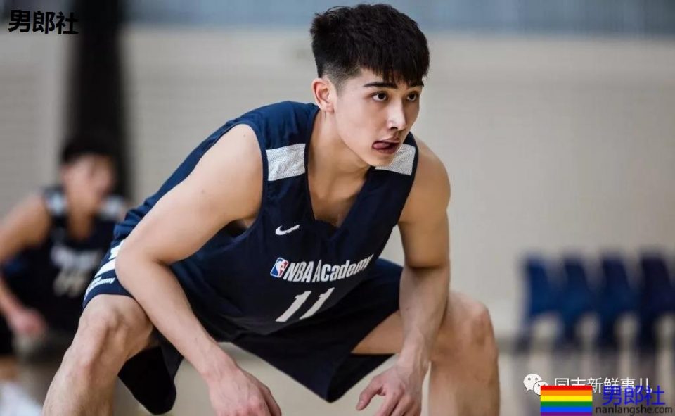 西安体院00后帅哥：193CM的校草级篮球体育生-51虹马