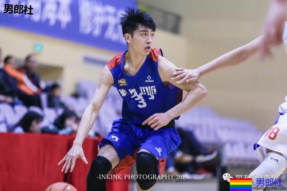 西安体院00后帅哥：193CM的校草级篮球体育生 - 51虹马