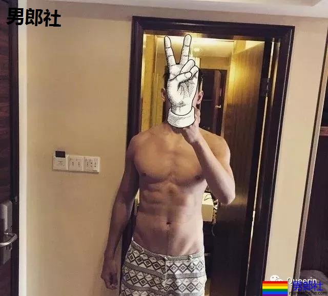 王菊的189健身教练火了,他的阳光放电肌未免也太好看了! - 51虹马 王菊的189健身教练火了,他的阳光放电肌未免也太好看了! - 51虹马