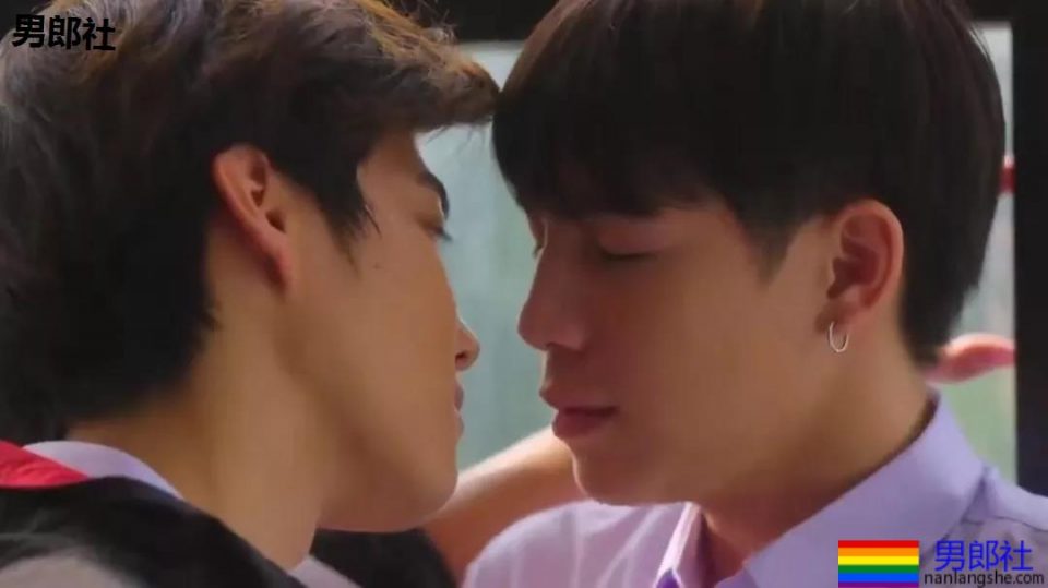 新剧 | 掰弯直男系列 帅哥X兵哥哥 飙车+颜值 | 今日推荐 - 51虹马 新剧 | 掰弯直男系列 帅哥X兵哥哥 飙车+颜值 | 今日推荐 - 51虹马