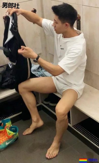 野生肌肉帅哥"食用指南"！生活中的素颜男神，我又恋爱了! - 51虹马