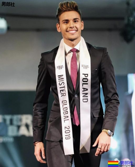 这场硬照漫天的身材与颜值较量,韩国选手拿第一没得说! - 51虹马 这场硬照漫天的身材与颜值较量,韩国选手拿第一没得说! - 51虹马