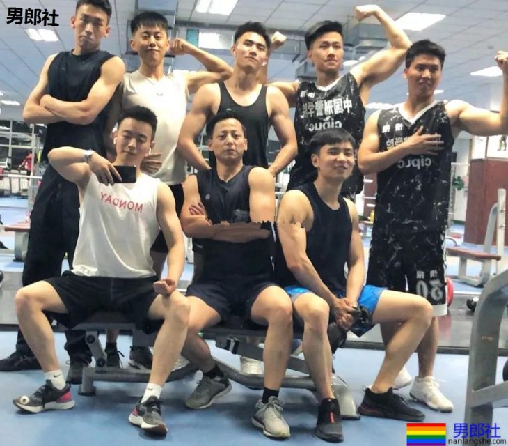 警察学院里到底藏着多少神仙颜值的帅哥？ - 51虹马