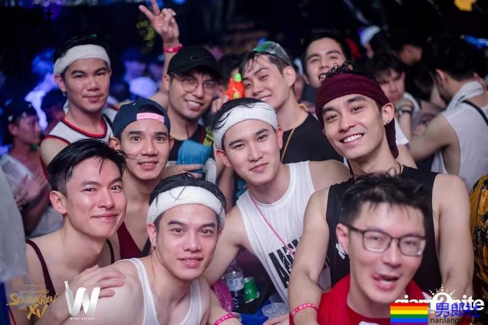 推特接替汤不热成为看片神器，推主们真素Big胆 - 51虹马