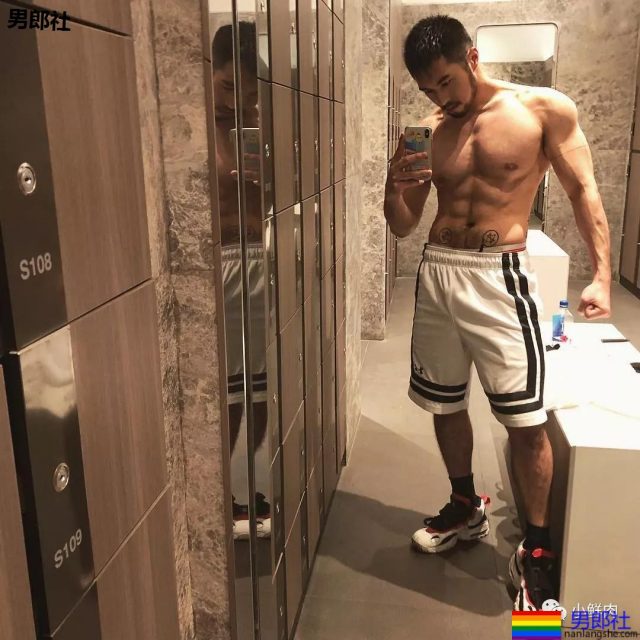 硬实力不输杨洋，军艺双子星之一的他终于火了！ - 51虹马