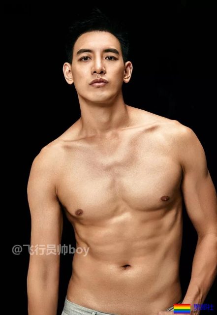 王菊189CM的肌肉健身私教，微博公开找金主爸爸？ - 51虹马