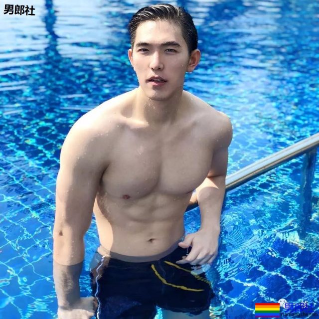 留学生就是大，口水都止不住了！ - 51虹马