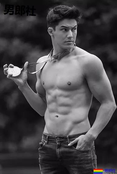 军运会巴西吴彦祖火了,又有基友翻出了他的网盘视频?! - 51虹马 军运会巴西吴彦祖火了,又有基友翻出了他的网盘视频?! - 51虹马