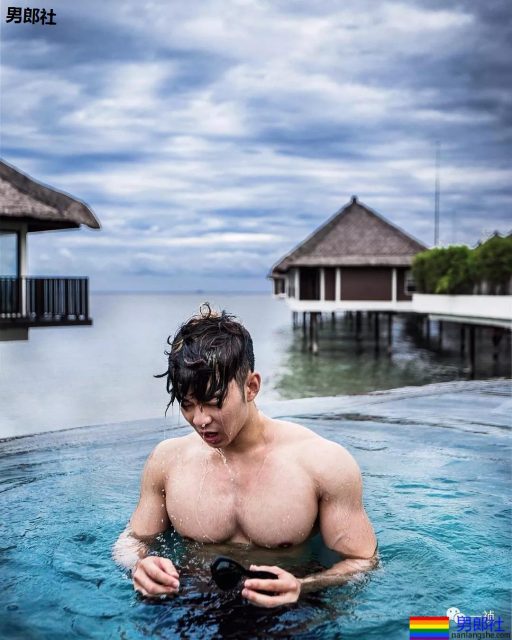 180直男大鼻子!韩国尺度一般人不可以…… - 51虹马 180直男大鼻子!韩国尺度一般人不可以…… - 51虹马