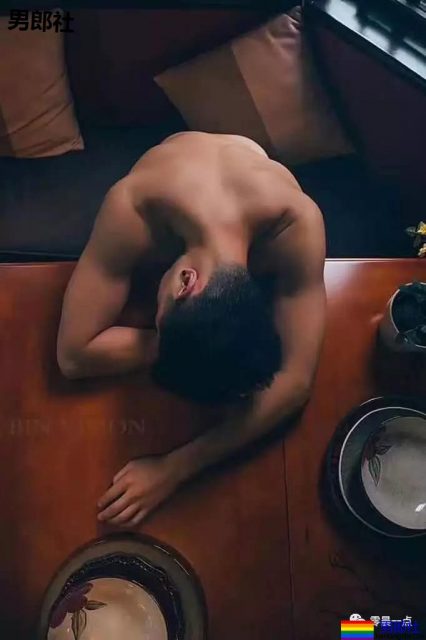 0号的第一次体验,18cm真的太大了,出血了..... - 51虹马 0号的第一次体验,18cm真的太大了,出血了..... - 51虹马