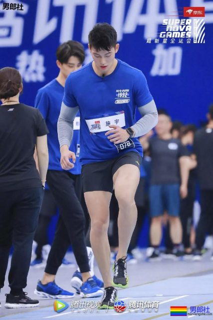 大胸肌男星都脱脱脱了!除了萧亚轩的小男友,他们也很可口! - 51虹马 大胸肌男星都脱脱脱了!除了萧亚轩的小男友,他们也很可口! - 51虹马