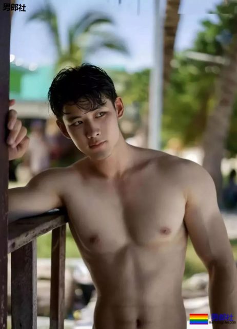 99年的奶凶小狼狗粉嫩大胸肌被疯传,原来是上海体院生! - 51虹马 99年的奶凶小狼狗粉嫩大胸肌被疯传,原来是上海体院生! - 51虹马