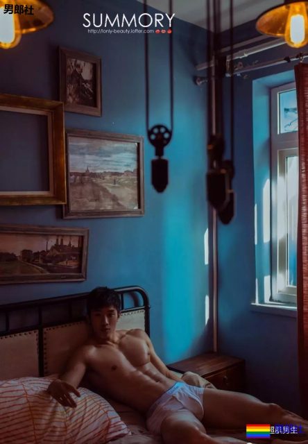 小视频泄露的他，怎么可以帅成这样 - 51虹马