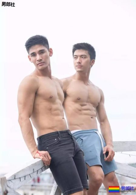 iknotus终于下海了？还是和另一个男人 - 51虹马