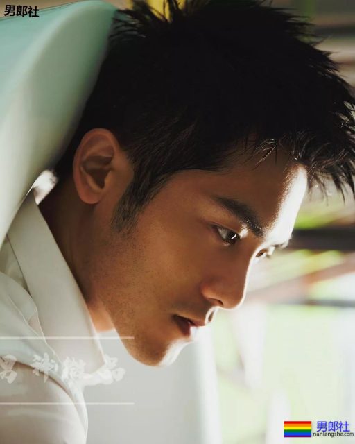 红楼梦天菜祖雄师弟，过气肌肉男为翻红曝光硬照写真！ - 51虹马