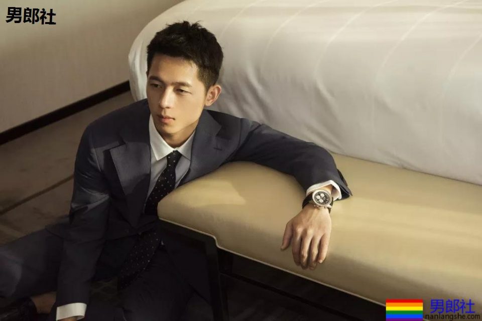 比李现还嫩!？正装制服小狼狗够长直，口水忍不住了！ - 51虹马