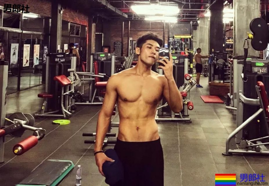 大长腿天菜合集，超men外形巨有料~ - 51虹马