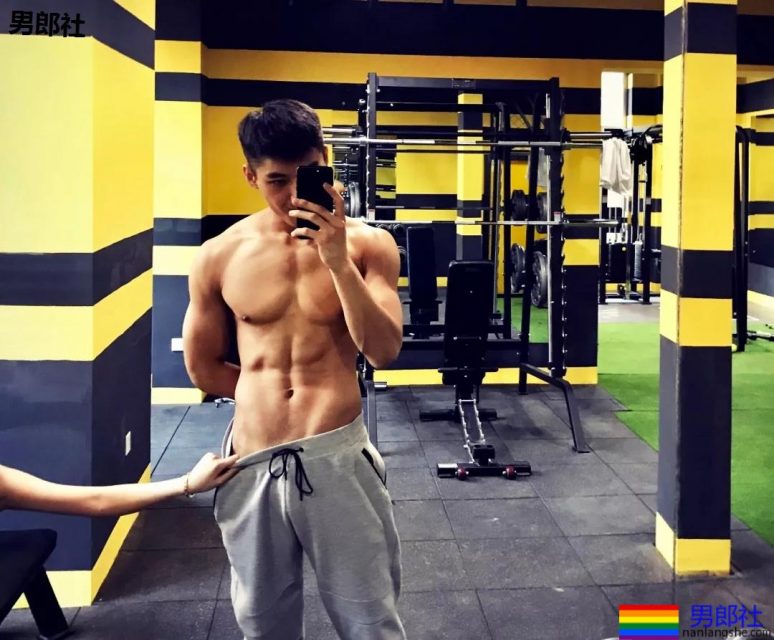 大长腿天菜合集，超men外形巨有料~ - 51虹马