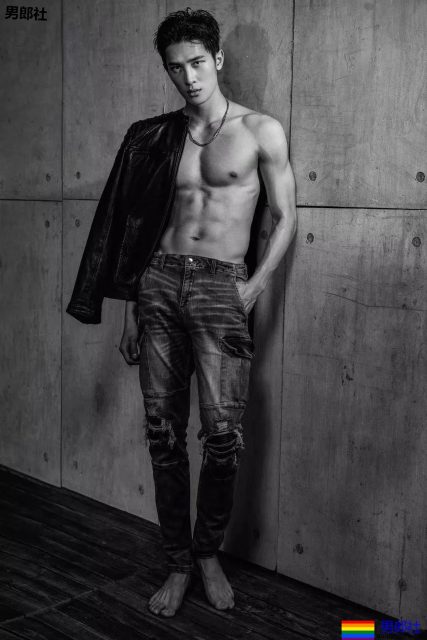 192腹肌大长腿撑起整部剧!网友:别让他穿衣服了! - 51虹马 192腹肌大长腿撑起整部剧!网友:别让他穿衣服了! - 51虹马