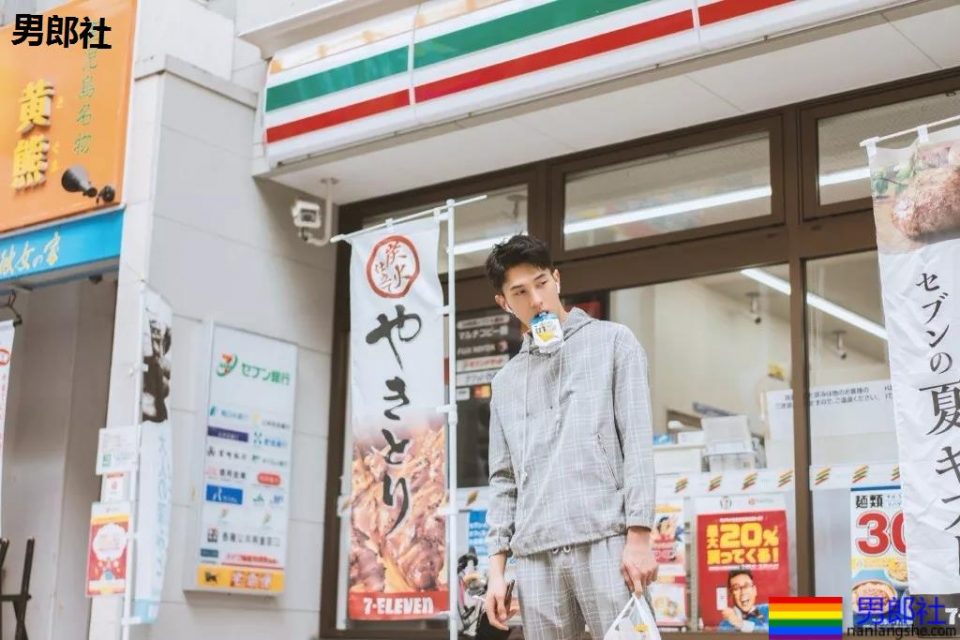 192腹肌大长腿撑起整部剧!网友:别让他穿衣服了! - 51虹马 192腹肌大长腿撑起整部剧!网友:别让他穿衣服了! - 51虹马