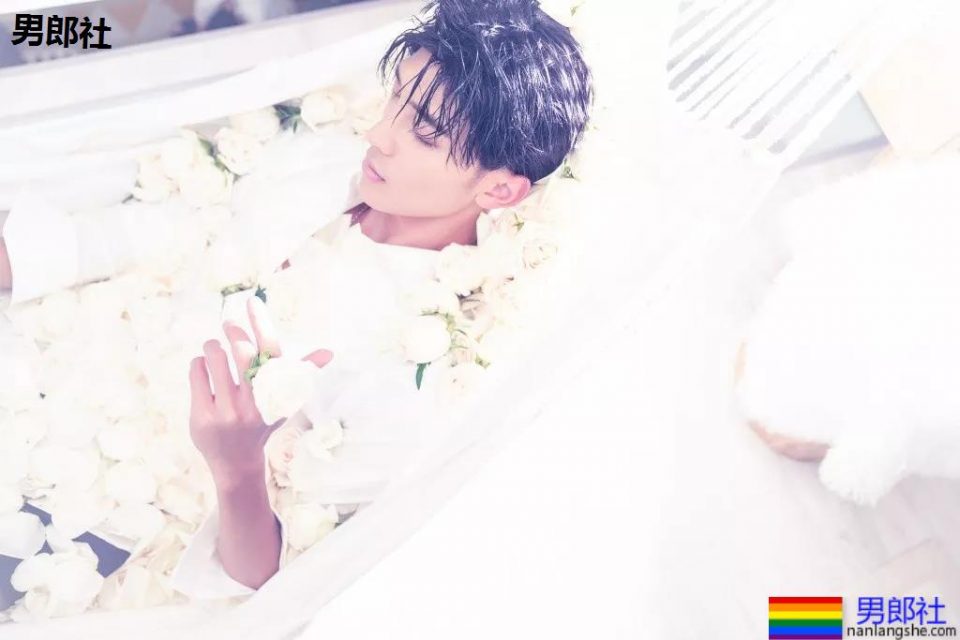 192腹肌大长腿撑起整部剧!网友:别让他穿衣服了! - 51虹马 192腹肌大长腿撑起整部剧!网友:别让他穿衣服了! - 51虹马