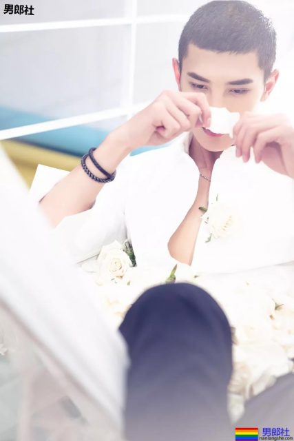 192腹肌大长腿撑起整部剧!网友:别让他穿衣服了! - 51虹马 192腹肌大长腿撑起整部剧!网友:别让他穿衣服了! - 51虹马