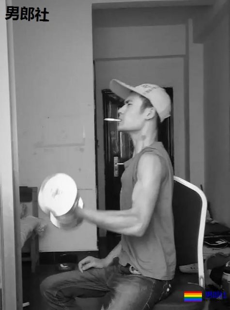 找一个肌肉民工做你的老公,你愿意吗? - 51虹马 找一个肌肉民工做你的老公,你愿意吗? - 51虹马