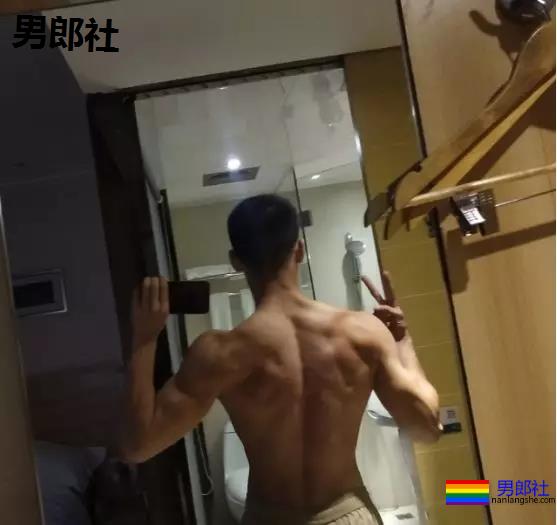 找一个肌肉民工做你的老公,你愿意吗? - 51虹马 找一个肌肉民工做你的老公,你愿意吗? - 51虹马