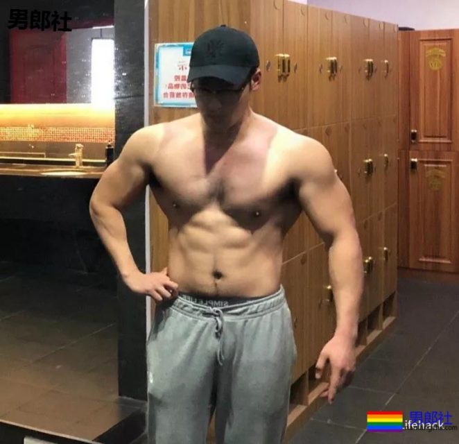 当中国小哥哥脱光衣服，让你忘掉那个国外巨无霸！ - 51虹马