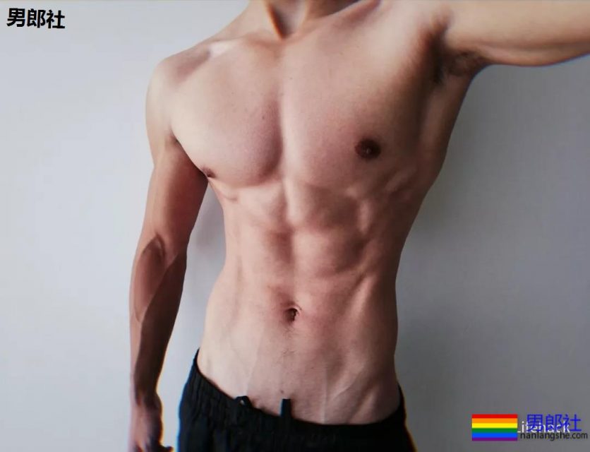 当中国小哥哥脱光衣服，让你忘掉那个国外巨无霸！ - 51虹马