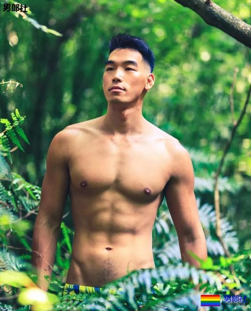 肌肉私教写真被指货不对板！真相是那里太扁了 - 51虹马