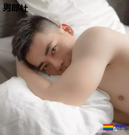 190的深！蹲！自爆吋尺棒 - 51虹马